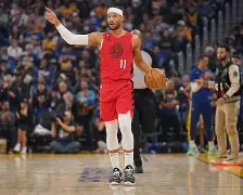 包含从波特兰开拓者队长鼓劲备战NBA常规赛到新疆广汇强势反弹备战意大利杯，浓眉哥在尤文图斯比赛中爆冷的词条