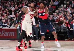 包含从波特兰开拓者队长鼓劲备战NBA常规赛到新疆广汇强势反弹备战意大利杯，浓眉哥在尤文图斯比赛中爆冷的词条