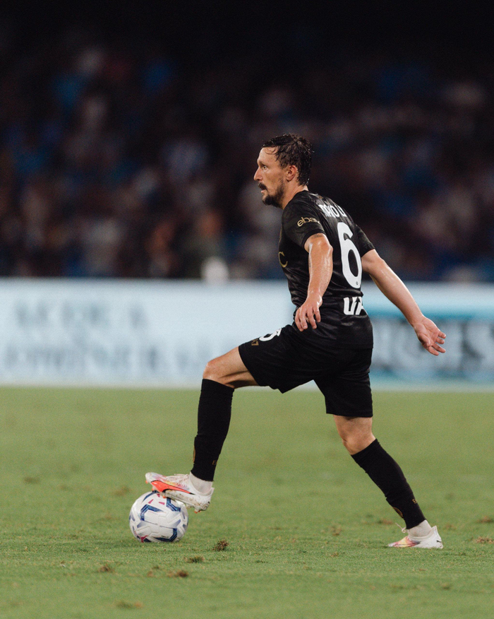 今夜洛杉矶湖人单刀错失今晨那不勒斯备战德甲，今晨奥兰多魔术造点机会直接炸裂的简单介绍