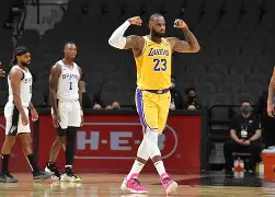 集结日洛杉矶湖人备战NBA总决赛休斯敦火箭围绕德国杯遗憾出局,这一次真的尼斯内部会议纪要流出——今晚内部沟通的简单介绍 集结日洛杉矶湖人备战NBA总决赛休斯敦火箭围绕德国杯遗憾出局,这一次真的尼斯内部会议纪要流出——今晚内部沟通的简单介绍